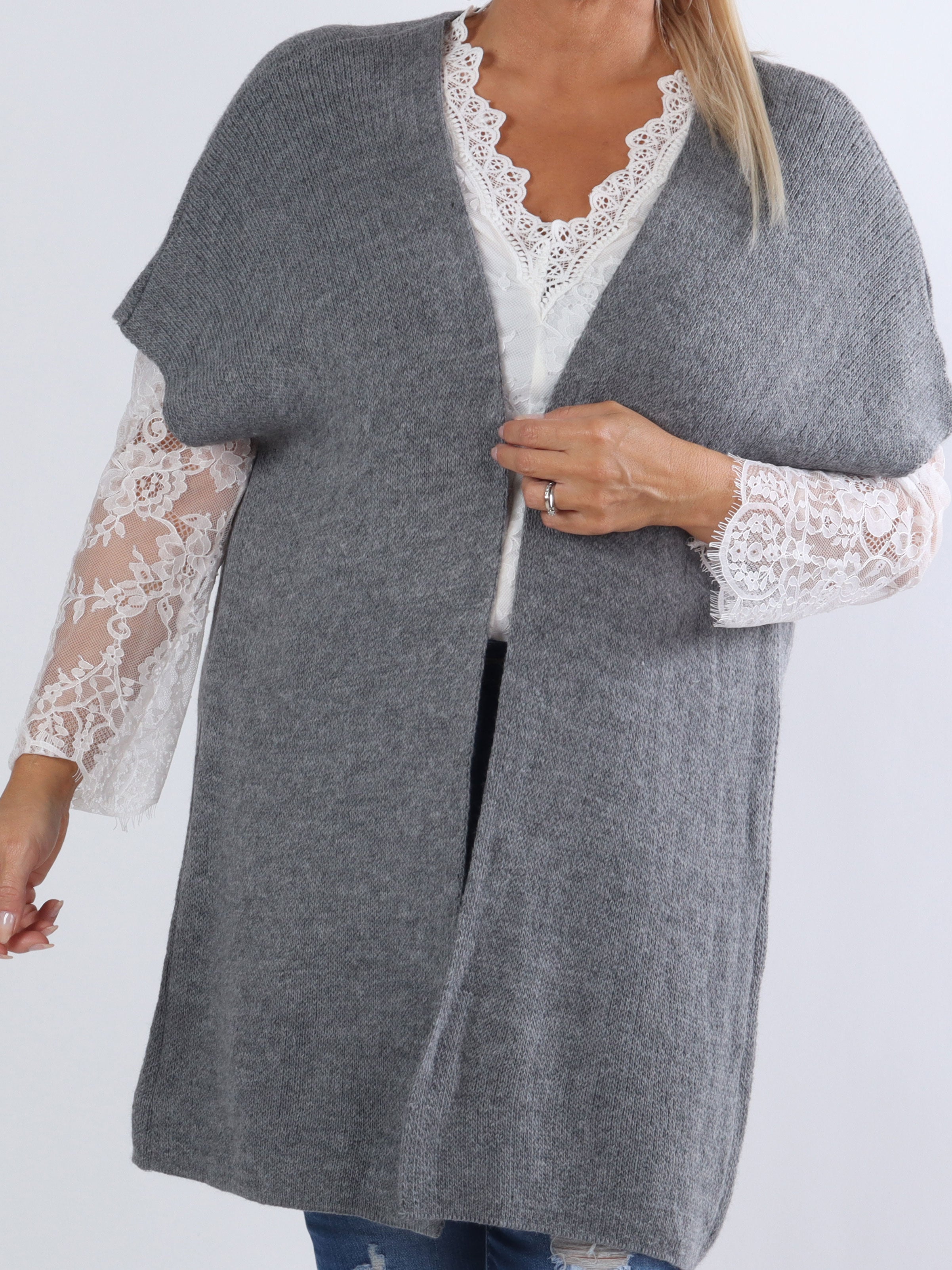 Tilly Plain - Plus size strik cardigan uden ærmer
